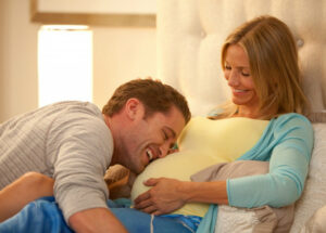 5 фильмов, которые подготовят к рождению детей и жизни в декрете .